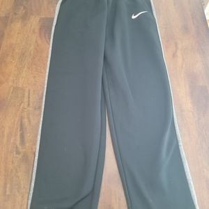 Girls Nike dri fit pants size L